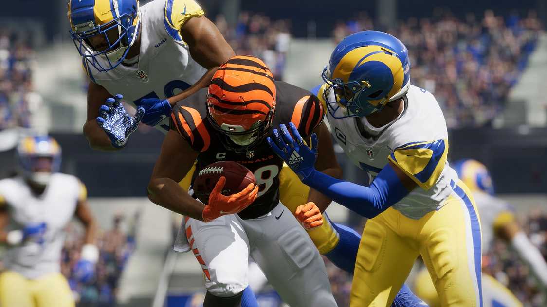 madden23-screen-06-ps4-ps5-en-24may22.webp_结果.jpg